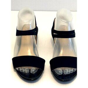 LifeStride Women's Yolo Wedge Sandal, Black, Fabric and Patent Leather 6.5 US